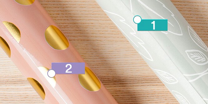 Comparaison des finitions de ruban - Ruban Scotch® Magic™ avec finition mate et ruban Scotch® Crystal Clear avec finition brillante
